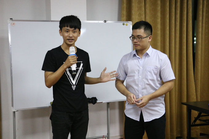 教职工相互介绍