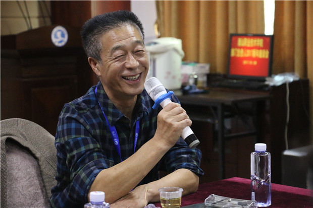 常务副院长单振东主持会议