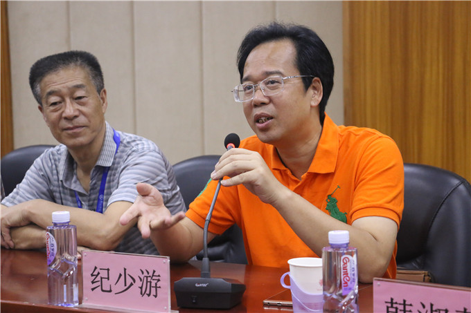 纪少游院长介绍我院