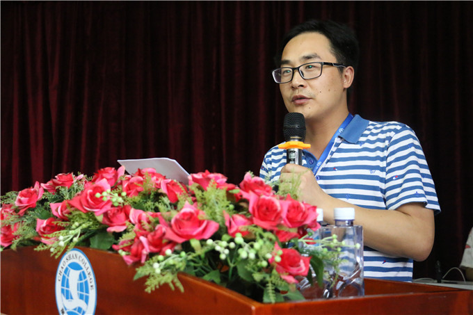 团委书记王克明主持