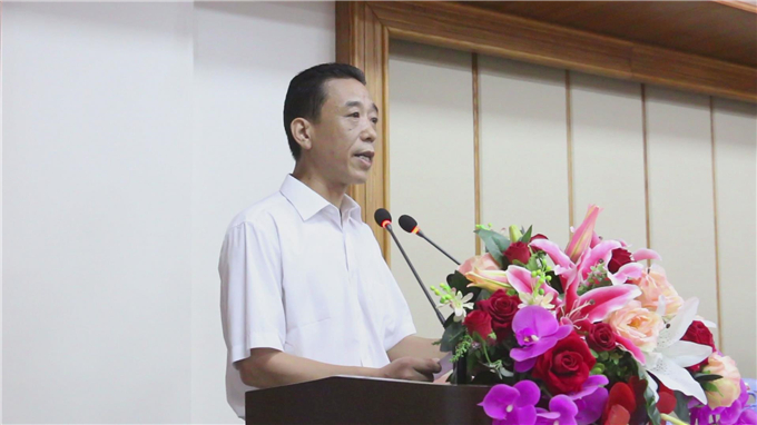 学院副院长魏跃进主持