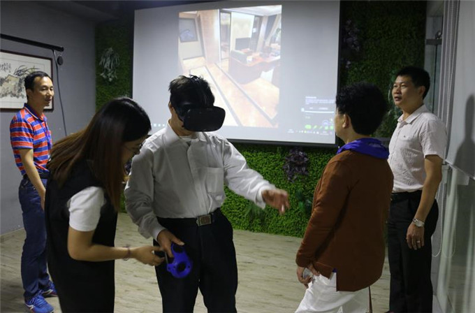 体验VR