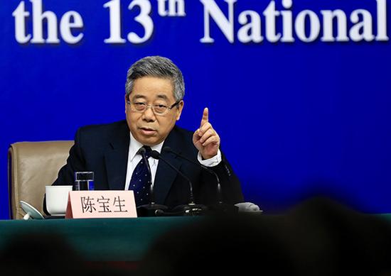 　　教育部部长陈宝生答记者问。澎湃新闻记者 赵昀 图