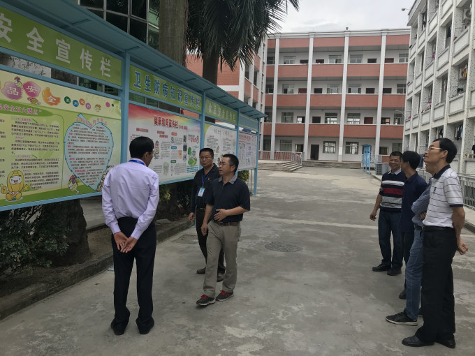 省教育厅学校后勤管理处调研我校后勤保障和安全管理情况