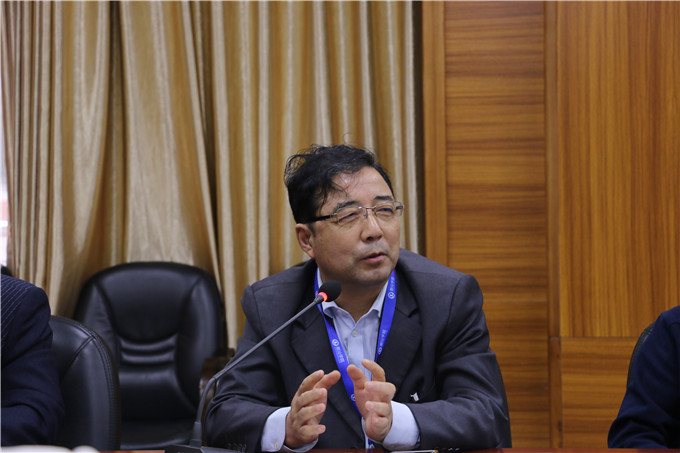 与会代表畅所欲言