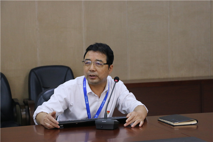 党委委员朱捍卫同志分享习近平在学校思政课老师座谈会上的讲话精神