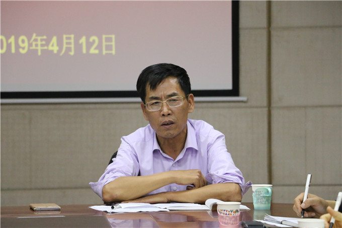 党委书记、执行院长齐广武作总结讲话