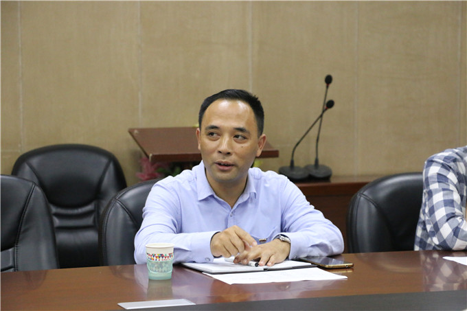 院长助理谢耿讲话
