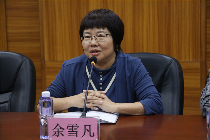 梅州市梅县第一职业学校校长余雪凡