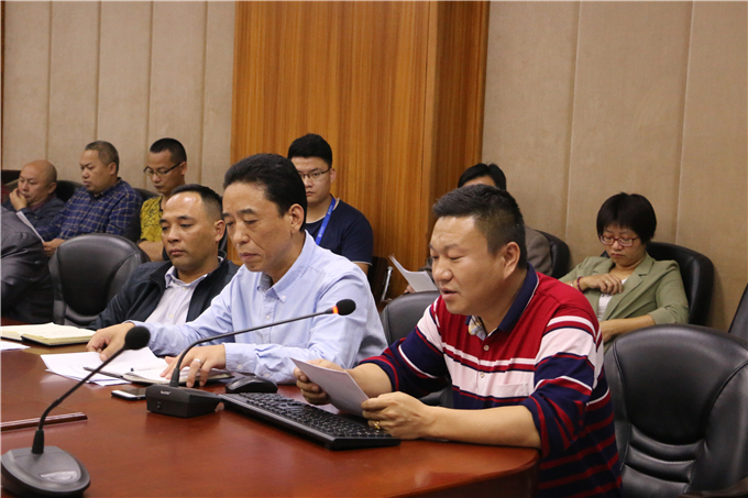 网络与信息化中心副主任郭伟就《潮汕学院信息化项目建设及运行管理办法（暂行）》进行解读