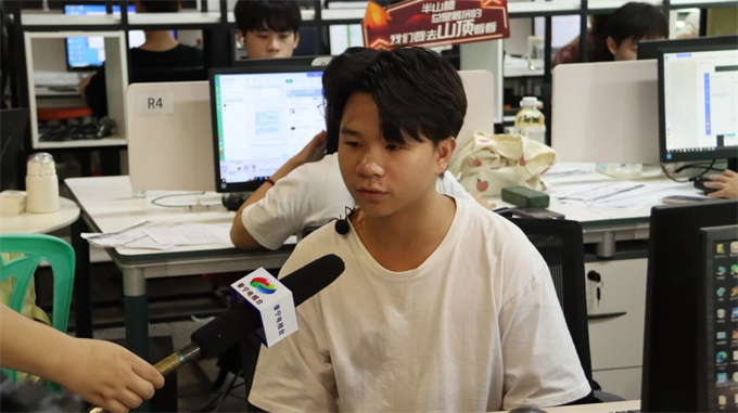 创业学院2022级电子商务专业学生林菁阳